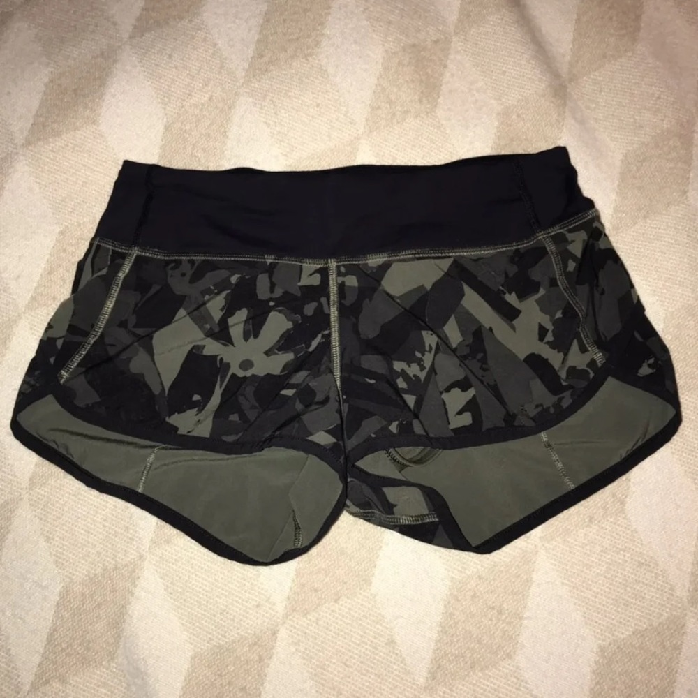 ***SOLD***Camo Speed shorts - Picture 1 of 4